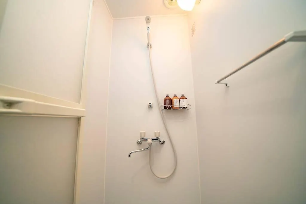 3 Bedrooms House In Food Heaven Area Tokyo Apartment